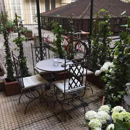 Elegant Liberty In The Heart Of Apartament